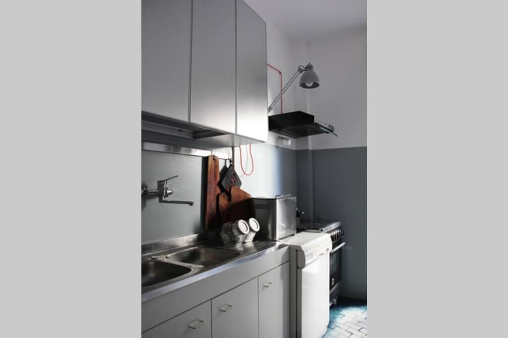 Apartment Loquat House By Rentbeat Rom